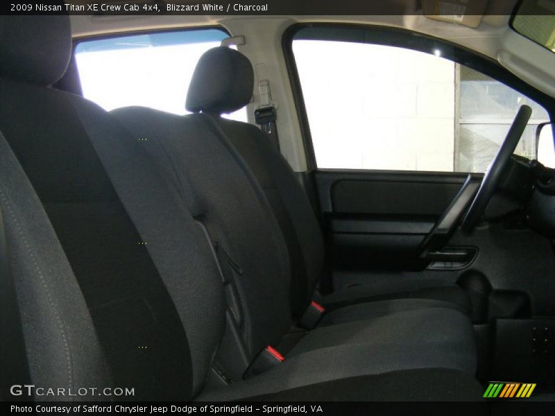 Blizzard White / Charcoal 2009 Nissan Titan XE Crew Cab 4x4