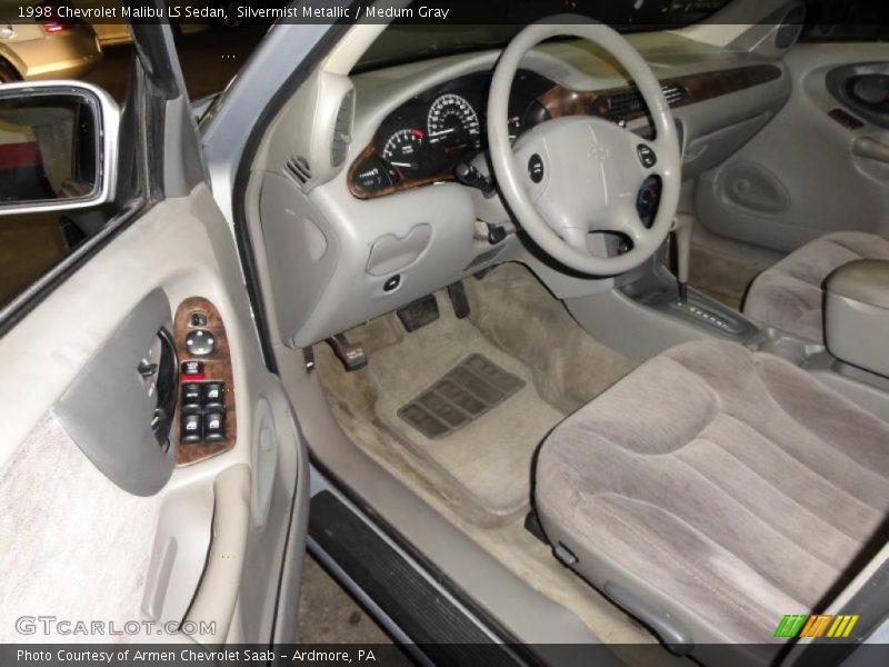 Silvermist Metallic / Medum Gray 1998 Chevrolet Malibu LS Sedan