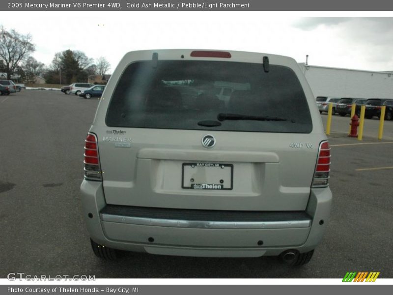 Gold Ash Metallic / Pebble/Light Parchment 2005 Mercury Mariner V6 Premier 4WD