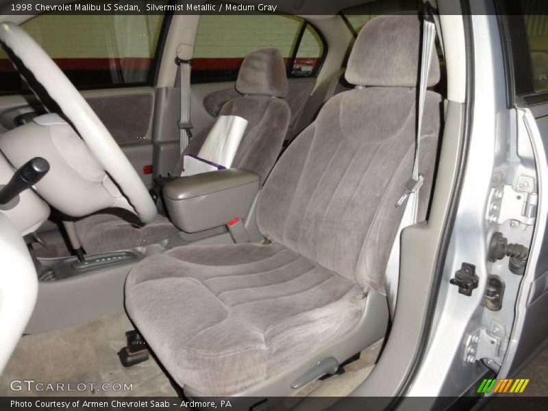 Silvermist Metallic / Medum Gray 1998 Chevrolet Malibu LS Sedan