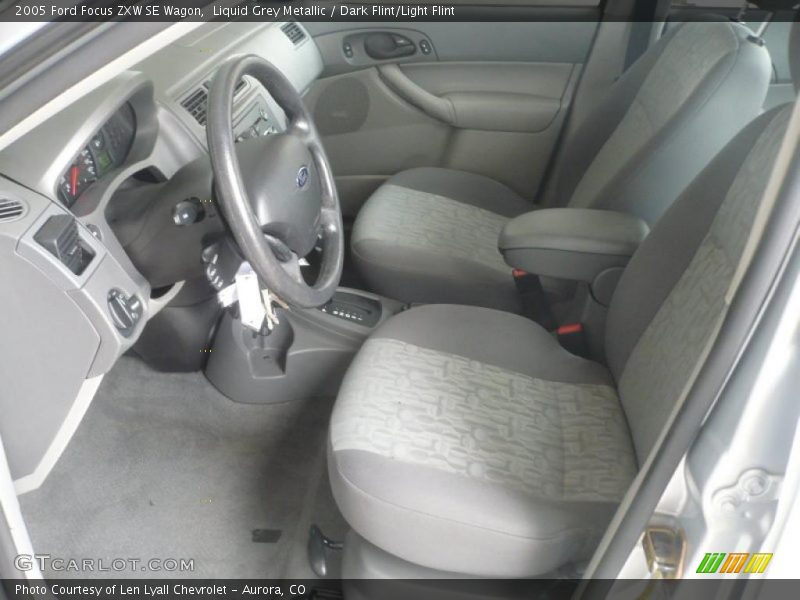 Liquid Grey Metallic / Dark Flint/Light Flint 2005 Ford Focus ZXW SE Wagon