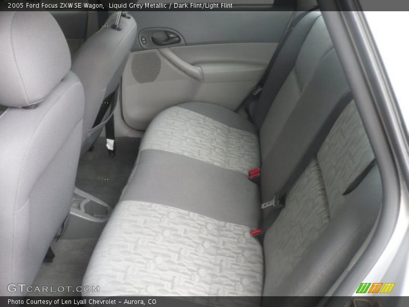 Liquid Grey Metallic / Dark Flint/Light Flint 2005 Ford Focus ZXW SE Wagon