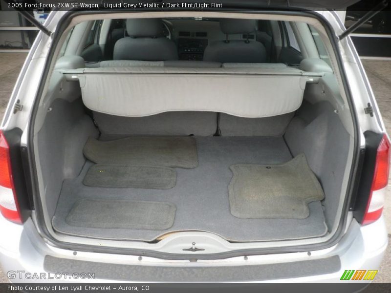 Liquid Grey Metallic / Dark Flint/Light Flint 2005 Ford Focus ZXW SE Wagon