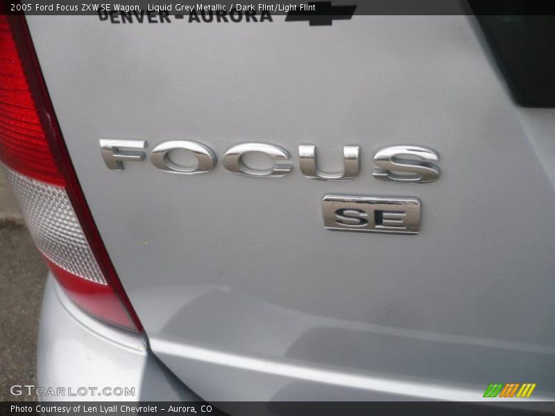 Liquid Grey Metallic / Dark Flint/Light Flint 2005 Ford Focus ZXW SE Wagon