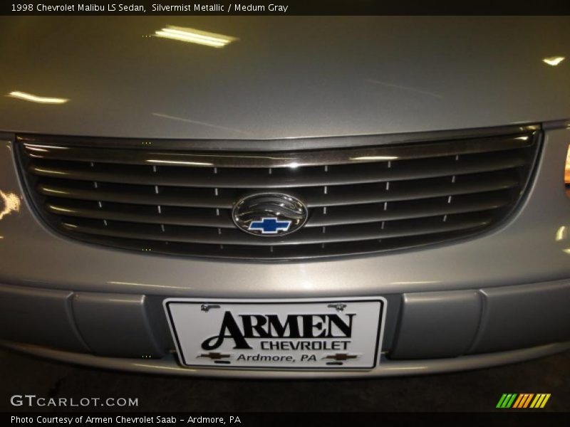 Silvermist Metallic / Medum Gray 1998 Chevrolet Malibu LS Sedan