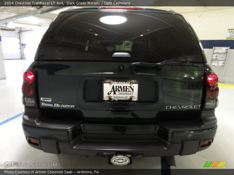 Dark Green Metallic / Light Cashmere 2004 Chevrolet TrailBlazer LT 4x4