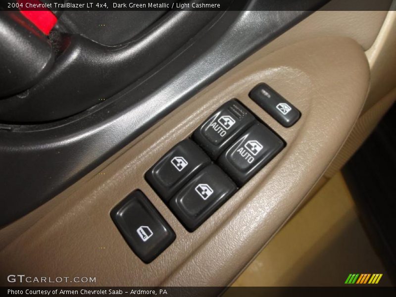 Dark Green Metallic / Light Cashmere 2004 Chevrolet TrailBlazer LT 4x4