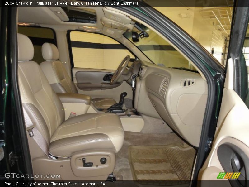 Dark Green Metallic / Light Cashmere 2004 Chevrolet TrailBlazer LT 4x4