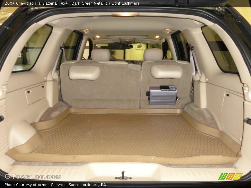 Dark Green Metallic / Light Cashmere 2004 Chevrolet TrailBlazer LT 4x4