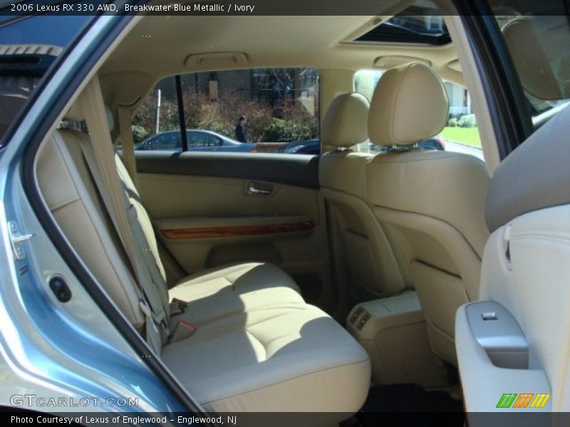 Breakwater Blue Metallic / Ivory 2006 Lexus RX 330 AWD