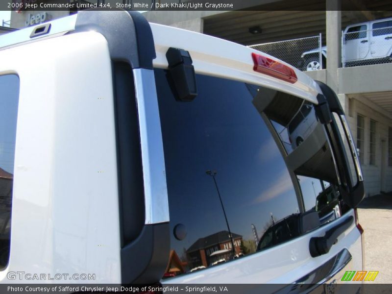 Stone White / Dark Khaki/Light Graystone 2006 Jeep Commander Limited 4x4