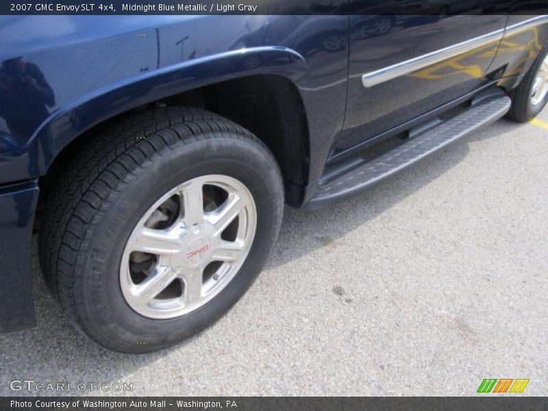 Midnight Blue Metallic / Light Gray 2007 GMC Envoy SLT 4x4