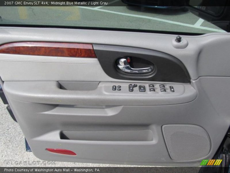 Midnight Blue Metallic / Light Gray 2007 GMC Envoy SLT 4x4