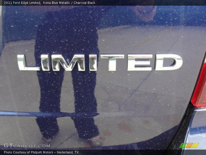 Kona Blue Metallic / Charcoal Black 2011 Ford Edge Limited