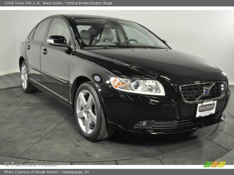 Black Stone / Umbra Brown/Quartz Beige 2008 Volvo S40 2.4i