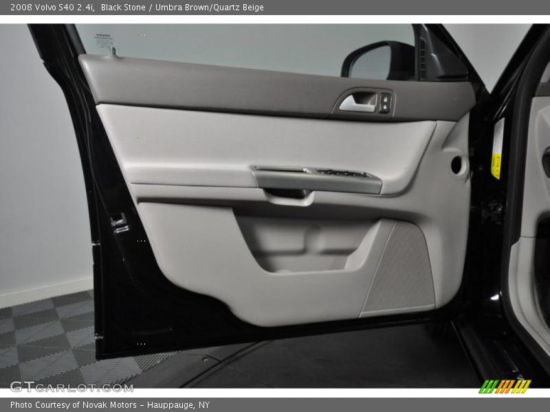 Door Panel of 2008 S40 2.4i
