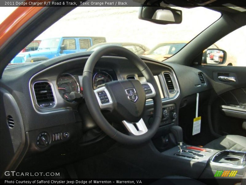  2011 Charger R/T Road & Track Steering Wheel