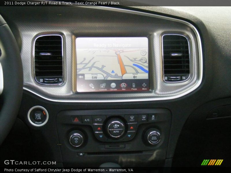 Navigation of 2011 Charger R/T Road & Track