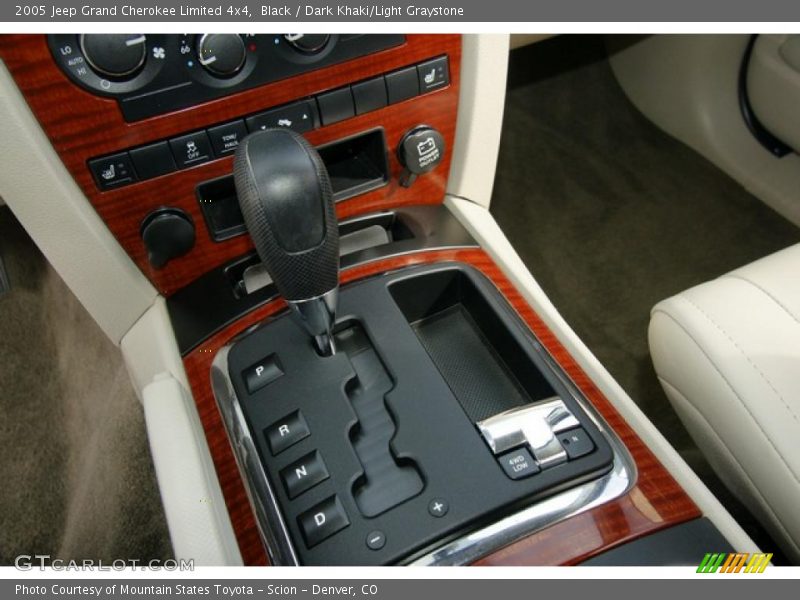 Black / Dark Khaki/Light Graystone 2005 Jeep Grand Cherokee Limited 4x4