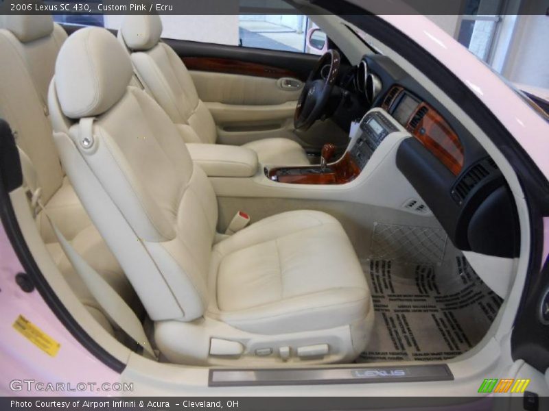  2006 SC 430 Ecru Interior