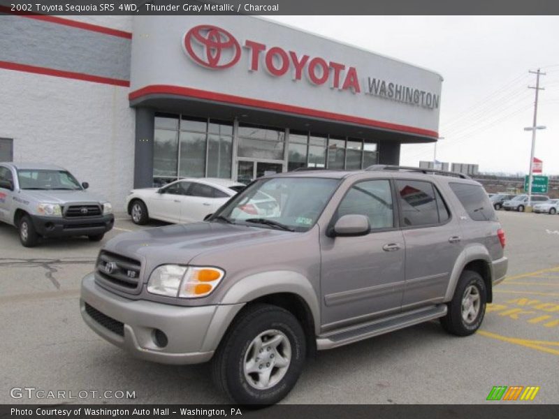 Thunder Gray Metallic / Charcoal 2002 Toyota Sequoia SR5 4WD
