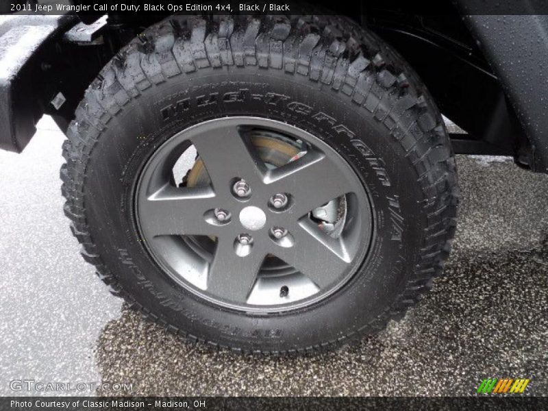  2011 Wrangler Call of Duty: Black Ops Edition 4x4 Wheel