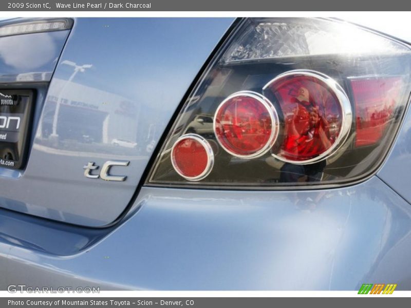 Wave Line Pearl / Dark Charcoal 2009 Scion tC
