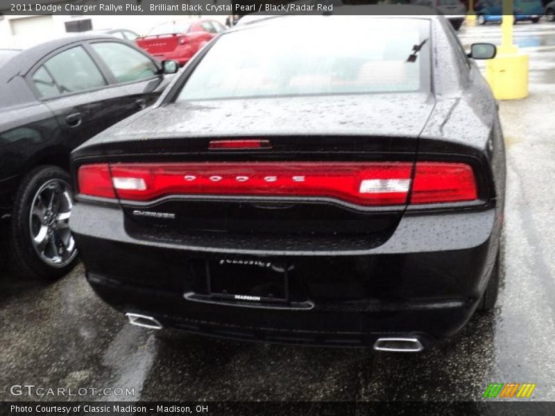 Brilliant Black Crystal Pearl / Black/Radar Red 2011 Dodge Charger Rallye Plus