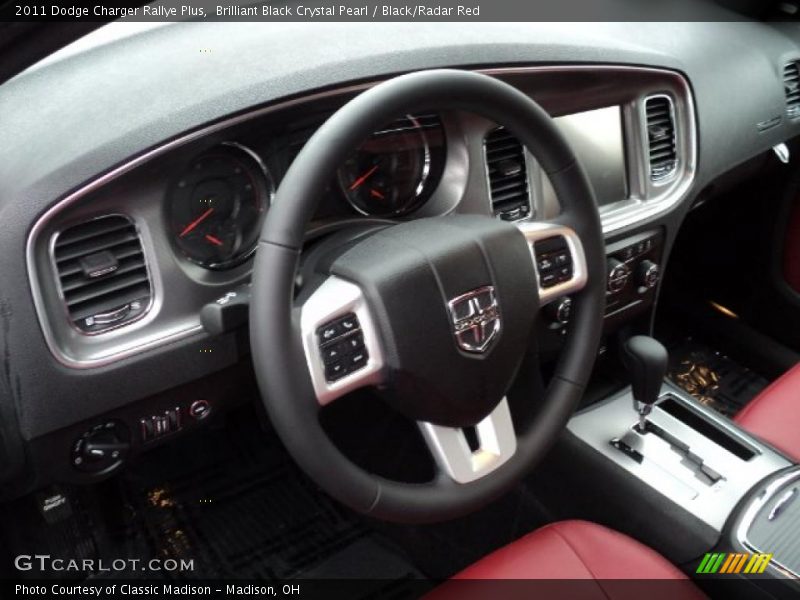 Brilliant Black Crystal Pearl / Black/Radar Red 2011 Dodge Charger Rallye Plus