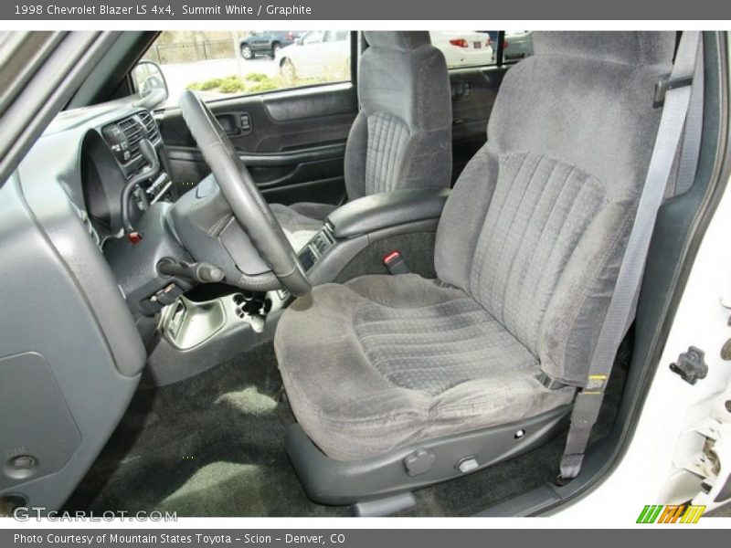 Summit White / Graphite 1998 Chevrolet Blazer LS 4x4