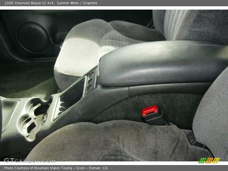 Summit White / Graphite 1998 Chevrolet Blazer LS 4x4