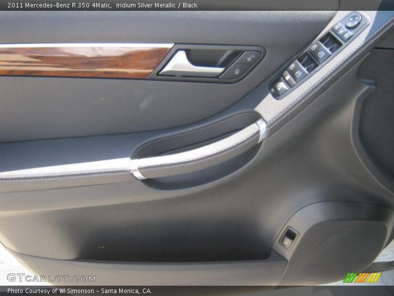 Iridium Silver Metallic / Black 2011 Mercedes-Benz R 350 4Matic