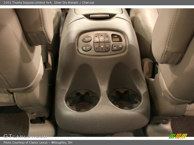 Silver Sky Metallic / Charcoal 2001 Toyota Sequoia Limited 4x4