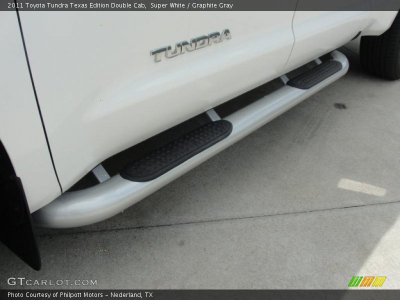 Super White / Graphite Gray 2011 Toyota Tundra Texas Edition Double Cab