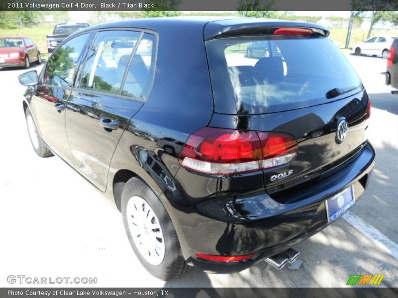 Black / Titan Black 2011 Volkswagen Golf 4 Door