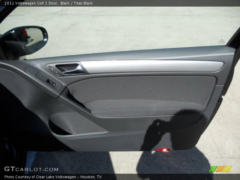 Black / Titan Black 2011 Volkswagen Golf 2 Door