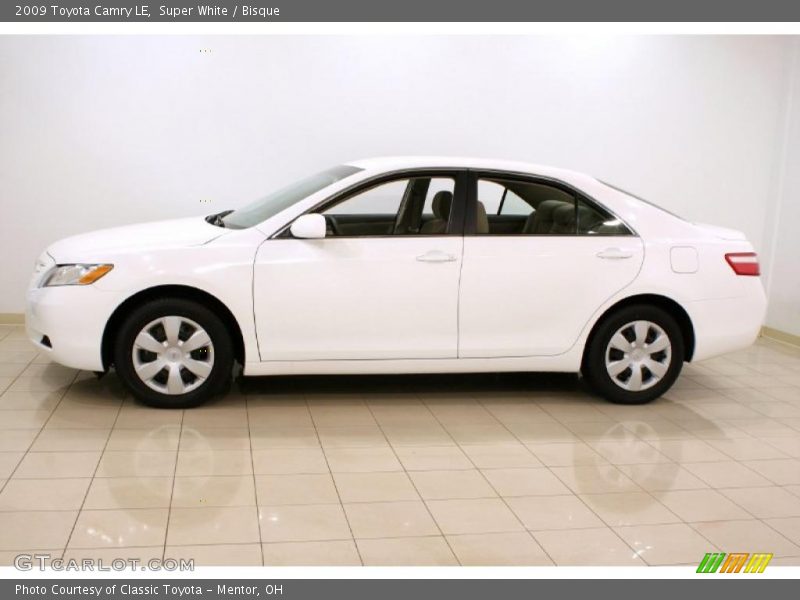 Super White / Bisque 2009 Toyota Camry LE