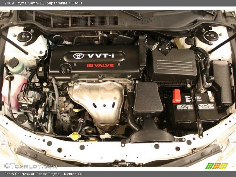 Super White / Bisque 2009 Toyota Camry LE