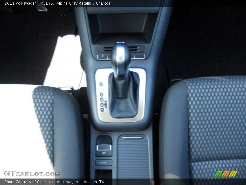  2011 Tiguan S 6 Speed Tiptronic Automatic Shifter