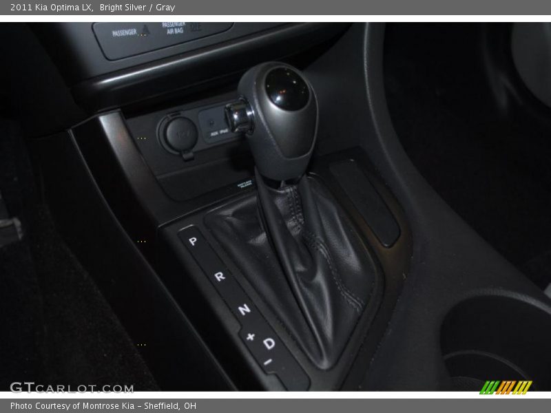 Bright Silver / Gray 2011 Kia Optima LX