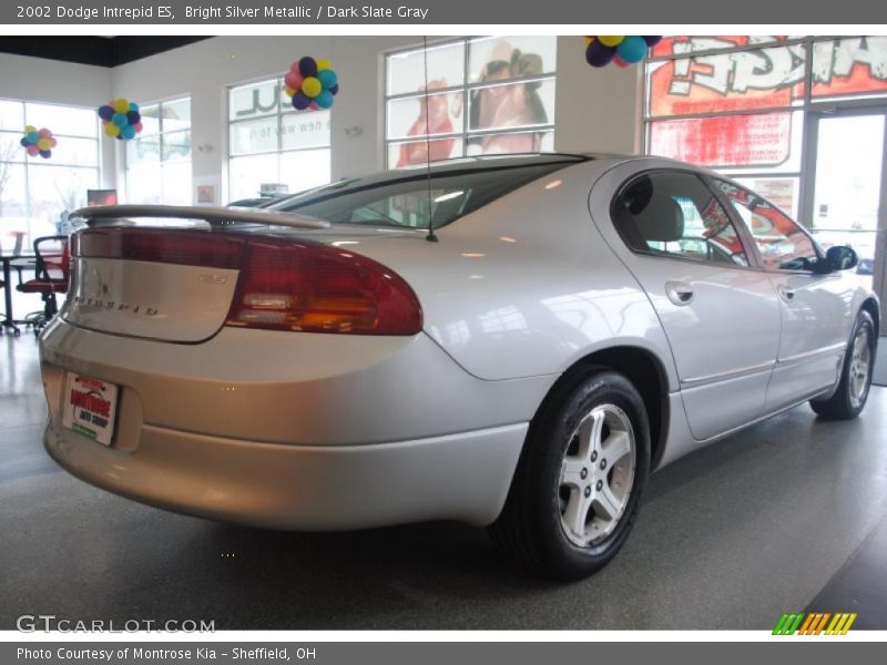 Bright Silver Metallic / Dark Slate Gray 2002 Dodge Intrepid ES
