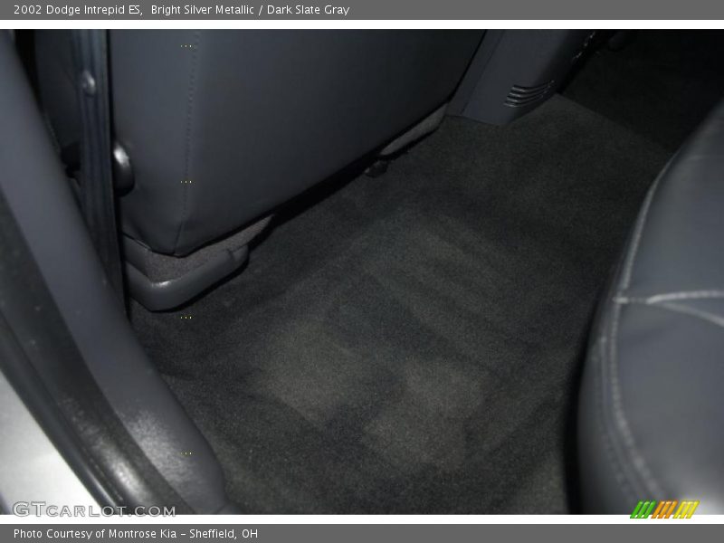 Bright Silver Metallic / Dark Slate Gray 2002 Dodge Intrepid ES