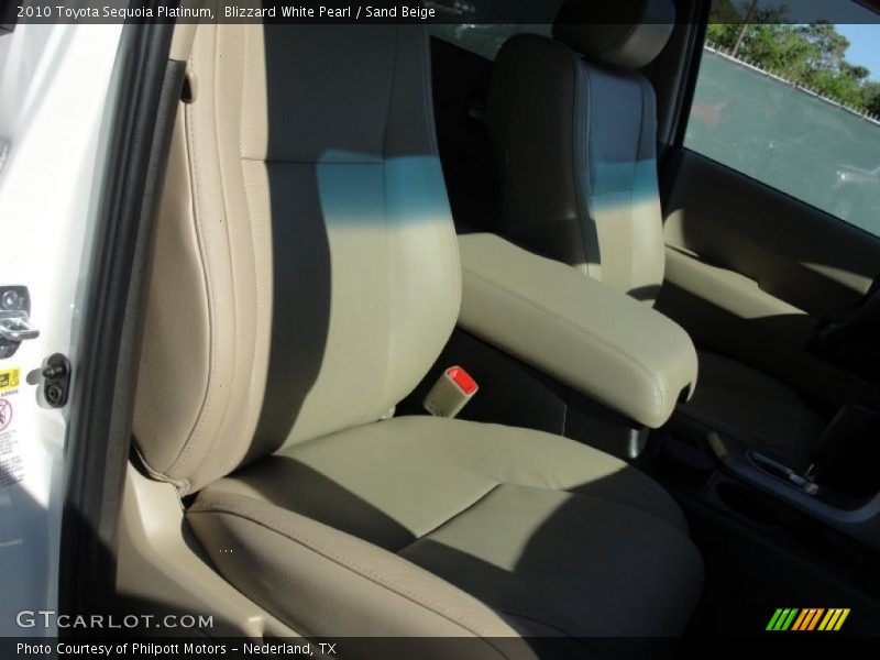 Blizzard White Pearl / Sand Beige 2010 Toyota Sequoia Platinum