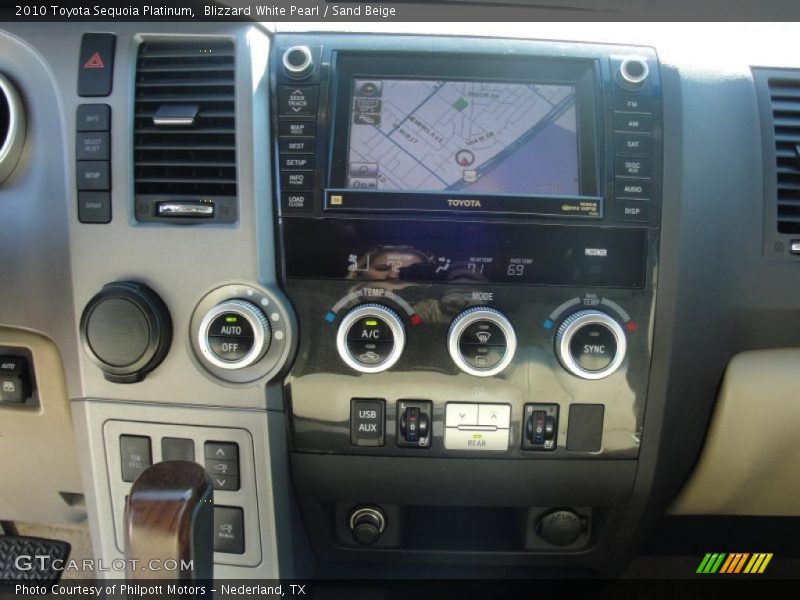 Blizzard White Pearl / Sand Beige 2010 Toyota Sequoia Platinum