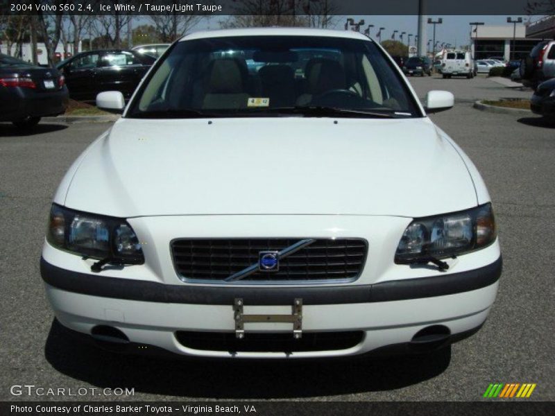 Ice White / Taupe/Light Taupe 2004 Volvo S60 2.4