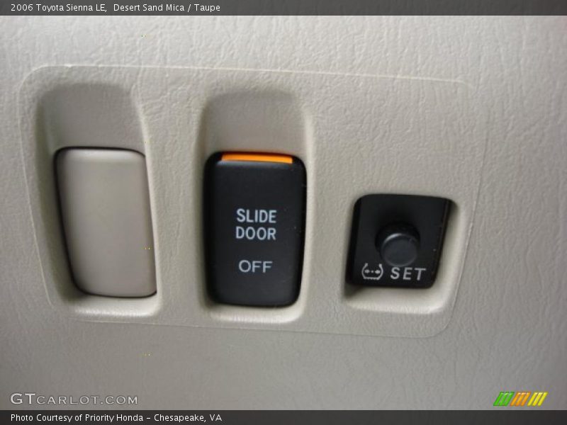 Desert Sand Mica / Taupe 2006 Toyota Sienna LE