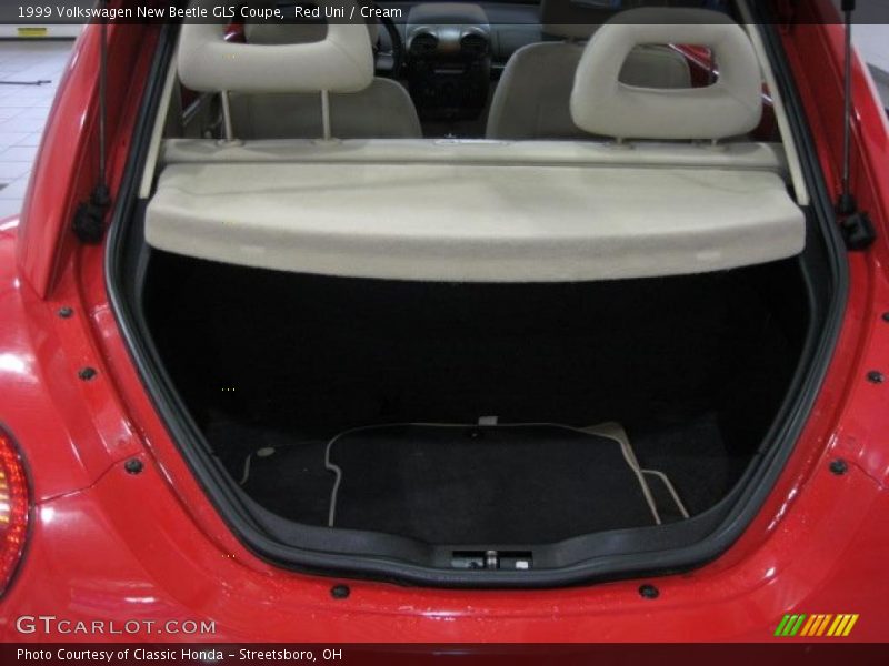 Red Uni / Cream 1999 Volkswagen New Beetle GLS Coupe