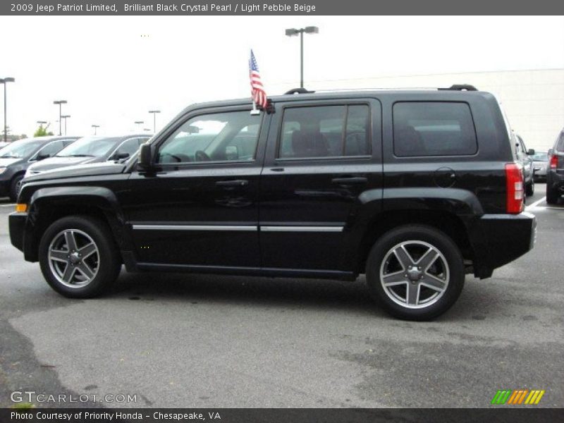 Brilliant Black Crystal Pearl / Light Pebble Beige 2009 Jeep Patriot Limited