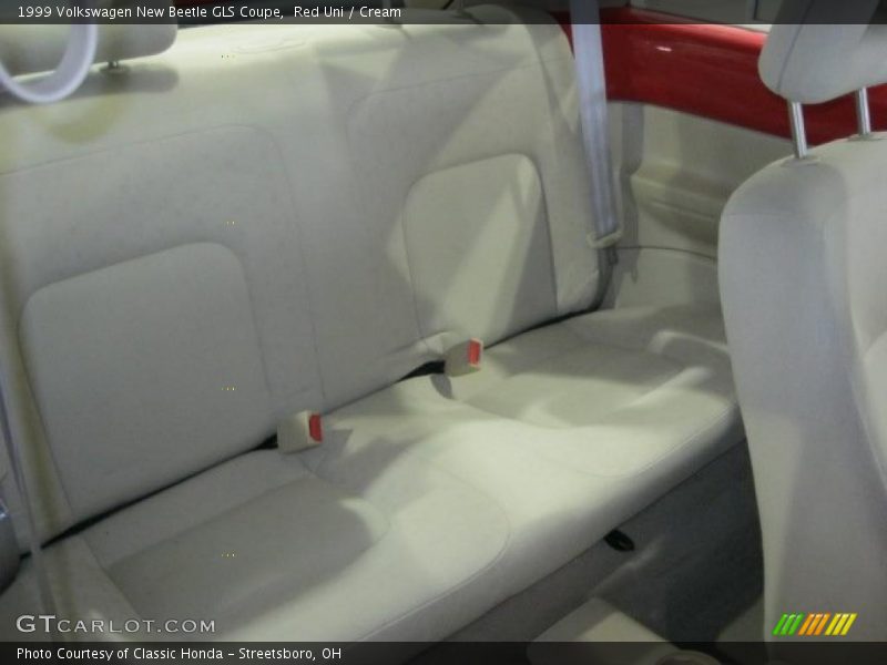 Red Uni / Cream 1999 Volkswagen New Beetle GLS Coupe