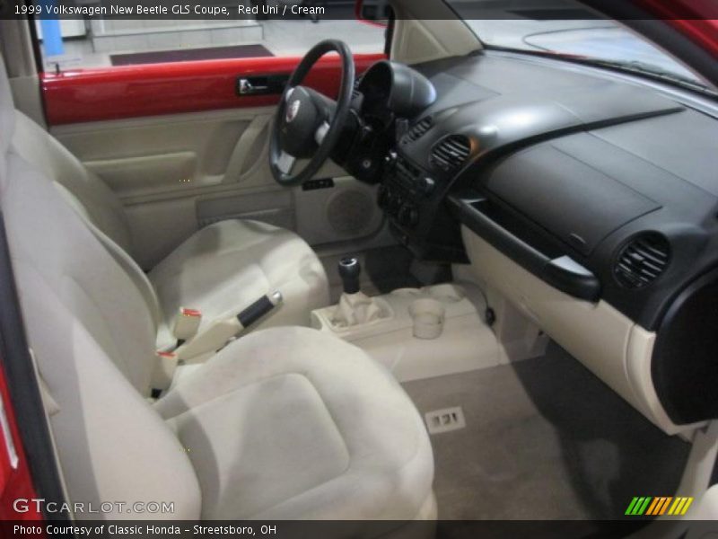 Red Uni / Cream 1999 Volkswagen New Beetle GLS Coupe
